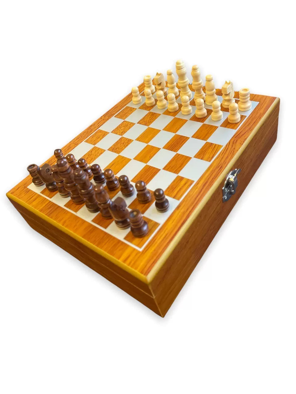 Chess set with Georgia flask and glasses